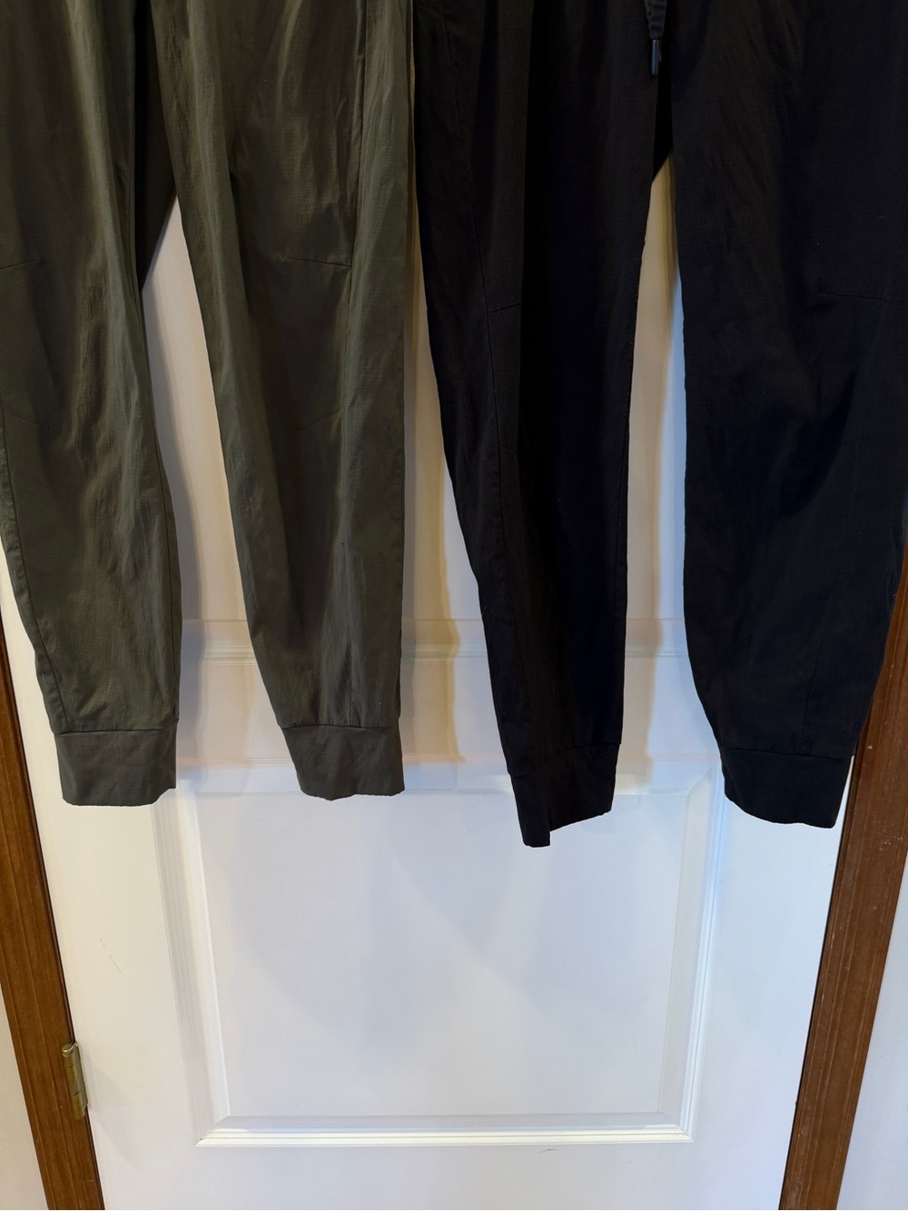 Athleta Set of 2 Trekkie North Like New Joggers! Olive/Gray + Black - Picture 6 of 8